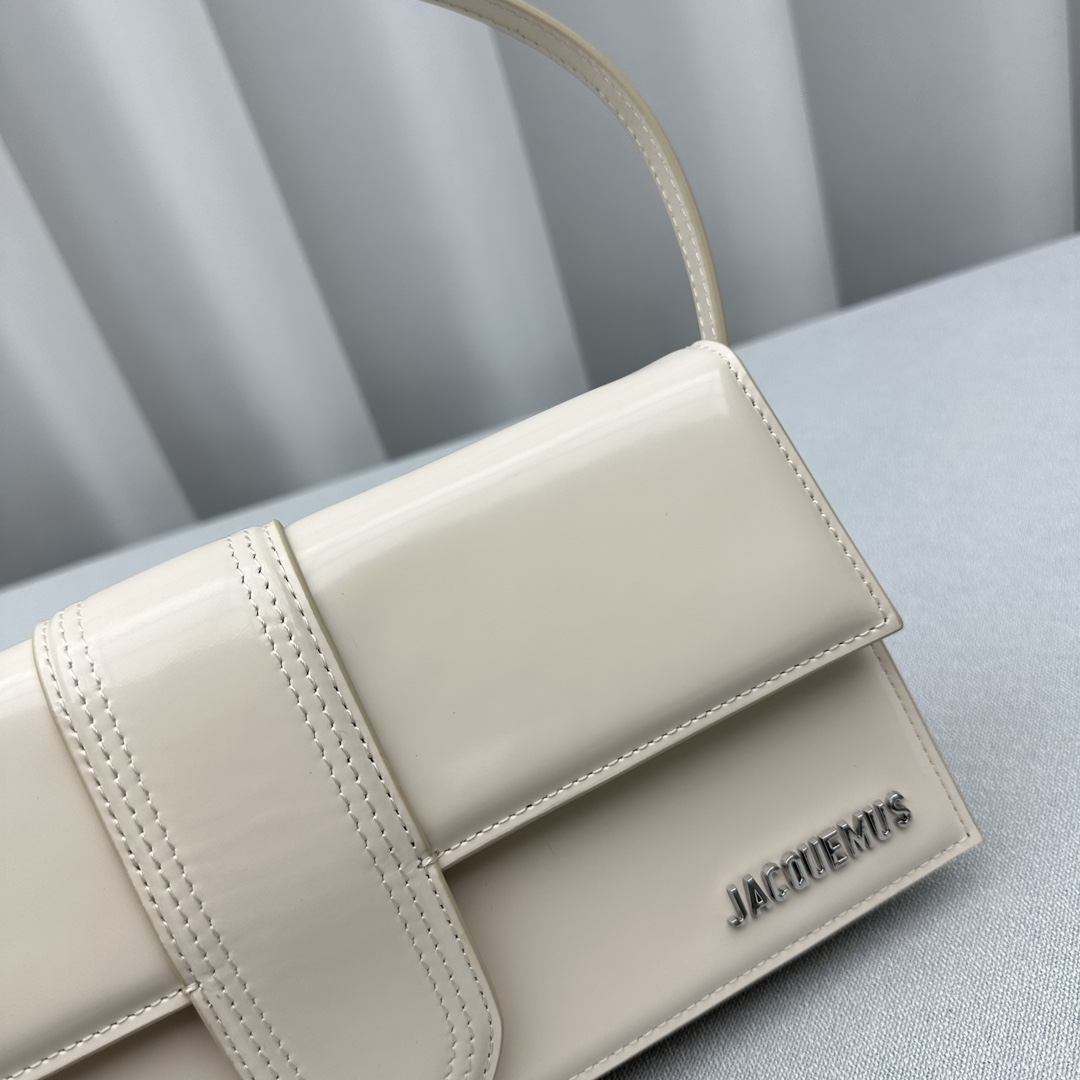 Jacquemus Satchel Bags